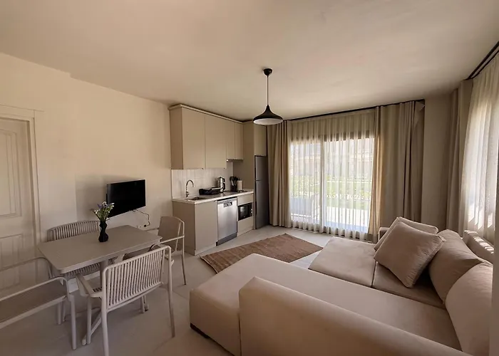 Mara Bahce Alacati Çeşme